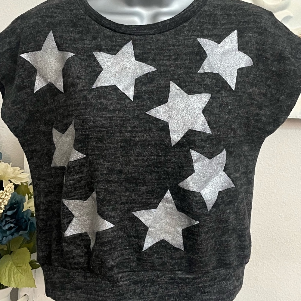 Love for humanity cropped top - Picture 3 of 7